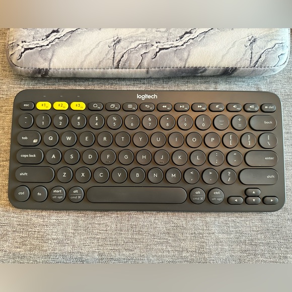 Logitech K380 Dark Grey With Case - Gently Used - Picture 2 of 5